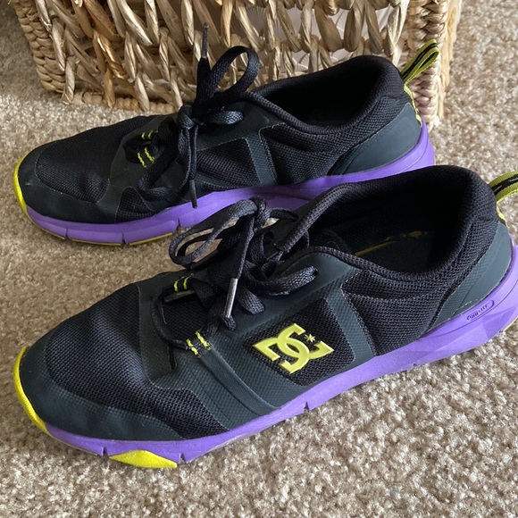 DC Unilite Trainer Shoes - Picture 5 of 7